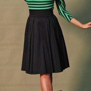 Little Jun Vintage Inspired Pleated Skirt in Solid Black | Laura Byrnes